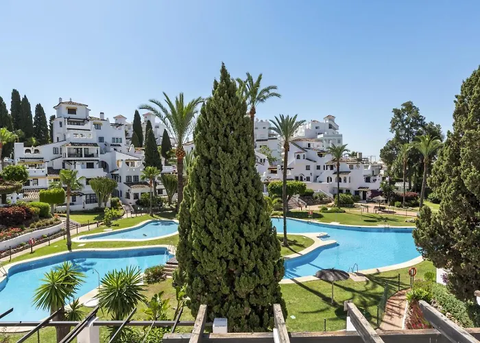 Апартаменти 3 Bedroom In Aldea Blanca Марбелья