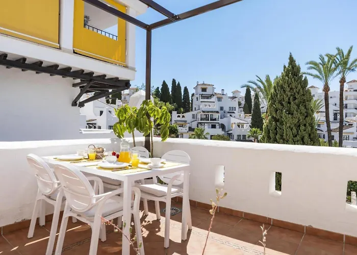 Апартаменти 3 Bedroom In Aldea Blanca