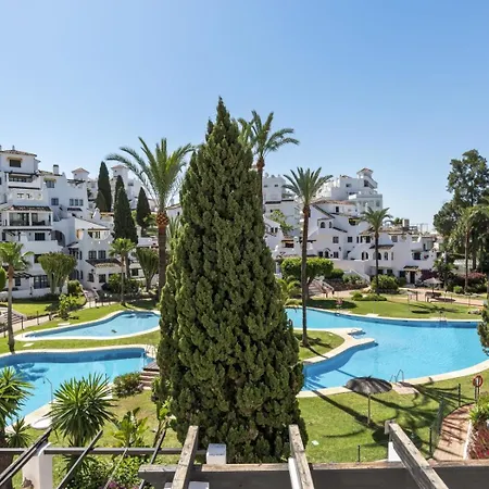 Lejlighed 3 Bedroom In Aldea Blanca Marbella